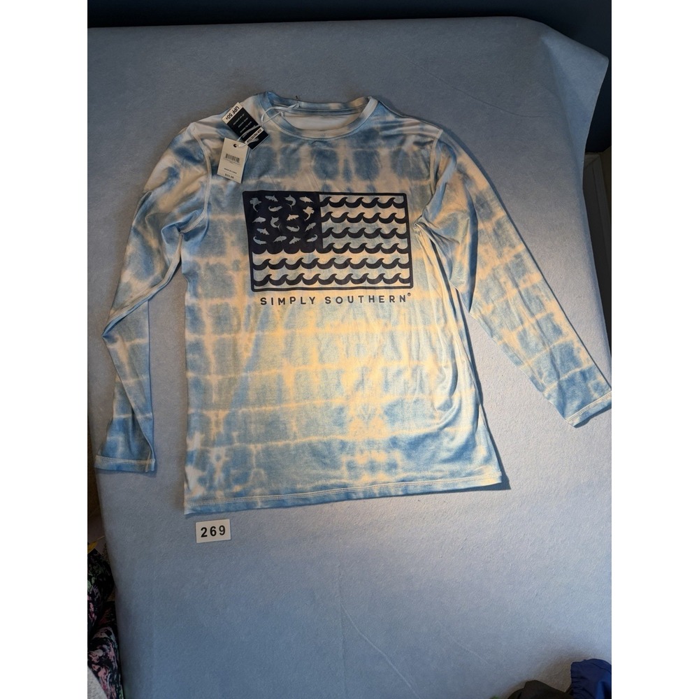 Women's Simply Southern Rashguard Flag Size Small Long Sleeve UPF 50 NWT
